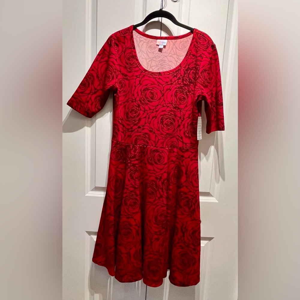 NWT XL Lularoe Nicole dress red with roses
